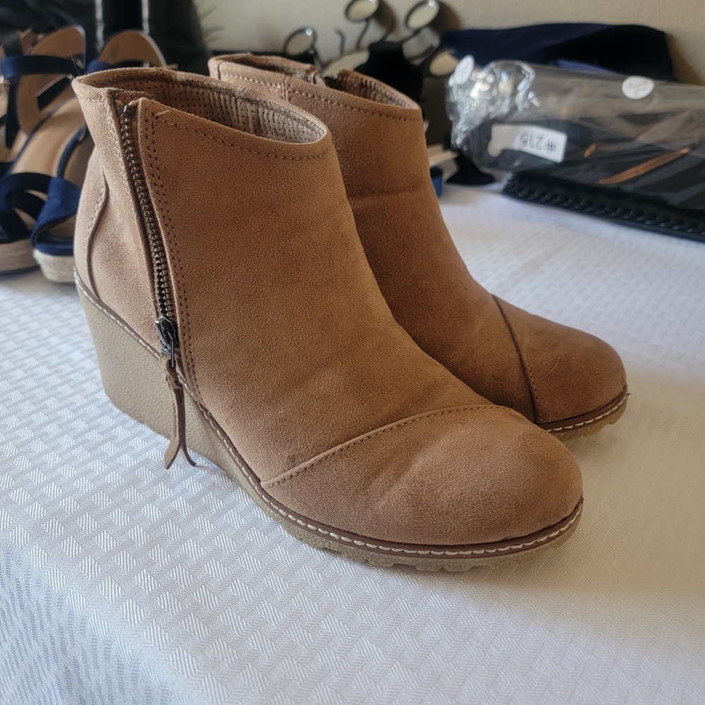TOMS Avery Bootie Wedge Shoes Women's 10‎